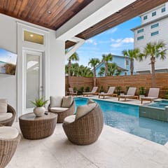Emerald Sunset, Spacious Home, Private Pool, 2 Golf Carts