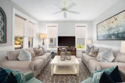 Beachy Green Sandestin Home, Golf Carts, Beach - Image 5
