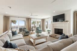 Oceanfront, 1st-Floor Penthouse, Pool - Image 2