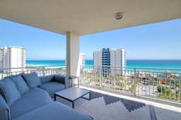 Beachfront Condo, Gulf Views, Pools - Image 2