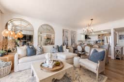 Holiday Hideaway, Beachfront Condo, Pool, Sundeck, View of Gulf - Image 3