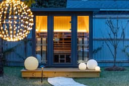 Little Canal, Pool, Hot Tub, Cold Plunge, Sauna - Image 4