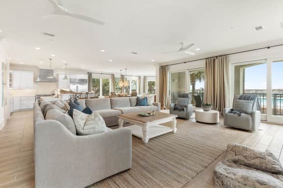 Oceanfront, 1st-Floor Penthouse, Pool - Image 4