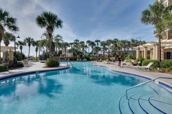Sea La Vie Sandestin Beachfront Condo, Golf Cart - Image 5
