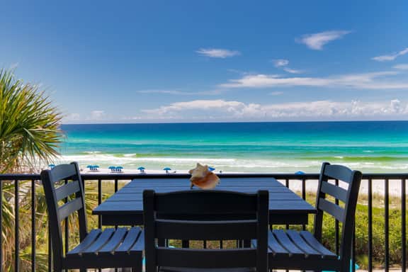 SAND-orini SEA-renity, Beachfront Penthouse Condo, Pool - Image 4