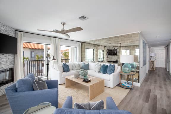 C'est La Vie, Beachfront Condo, Pool - Image 4