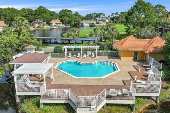Carnoustie Sandestin Bayfront Condo Golf Cart - Image 3