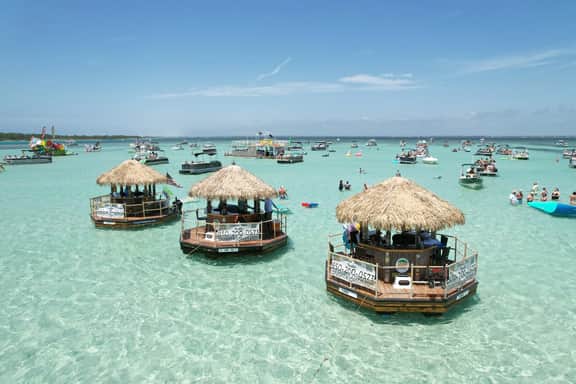 Beach Vibes, Beachfront Penthouse, Pelican Beach Resort - Image 3
