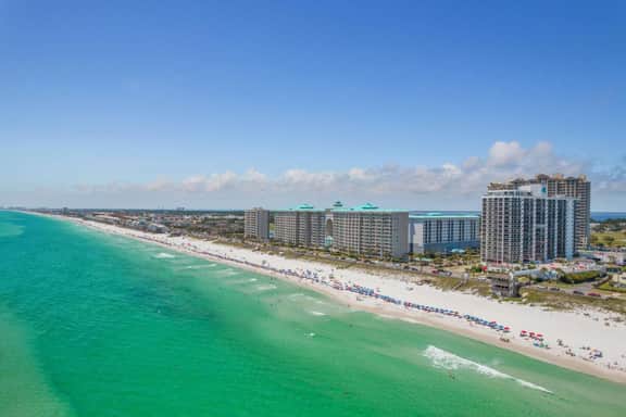 Beach, Beach Bar, Sky Bridge, Pool - Image 2