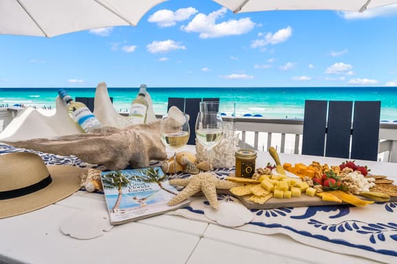 White Sands Beachfront Townhome in Destin - Image 1