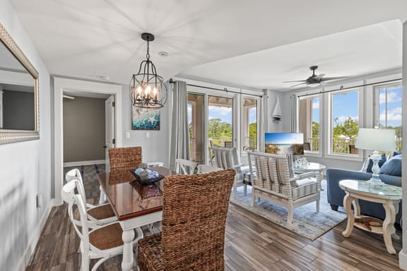 Observation Point, Sandestin, Baytowne Wharf, 2 King Beds, Pool, Tram - Image 1