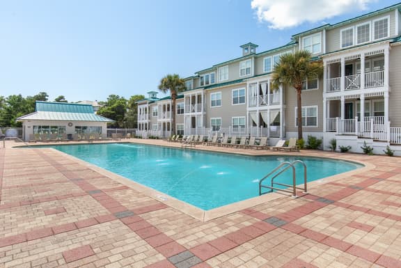 Blue Mountain Beach Condo, Pool, Beach - Image 1
